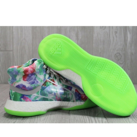 Adidas Marque Boost "Christmas" (Size 14.5) NWOB - Picture 5 of 6